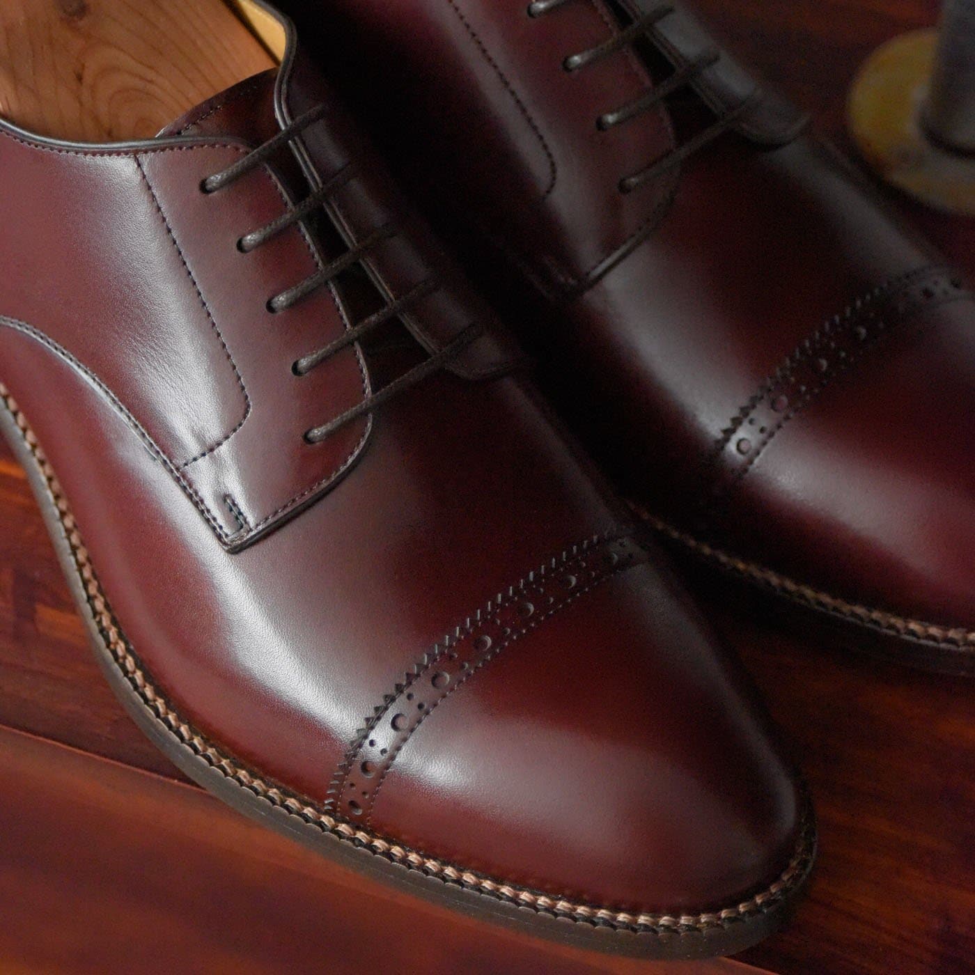 Noble Meridian — Derbies à bout droit Norman