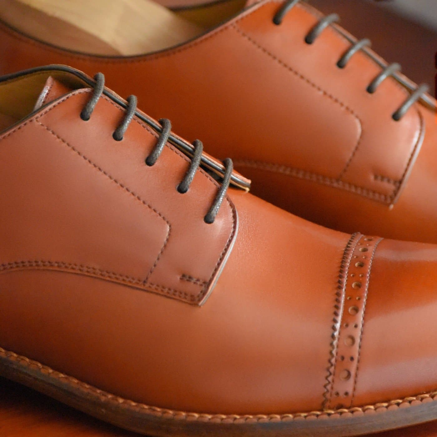 Noble Meridian — Derbies à bout droit Norman